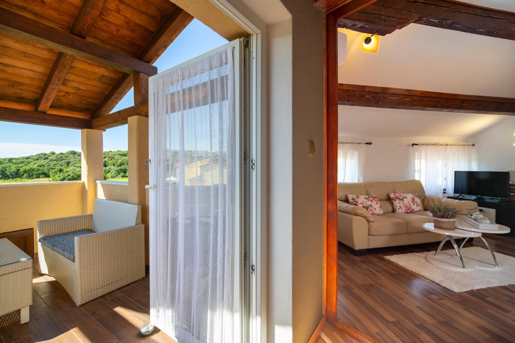 Apartman Viki Stinjan Pula Exterior foto